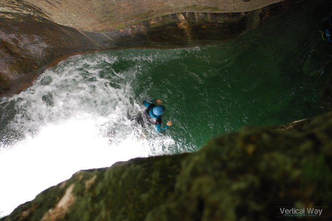 Canyoning sports day in the Furon en Vercors - Grenoble - Starting in the lower Furon