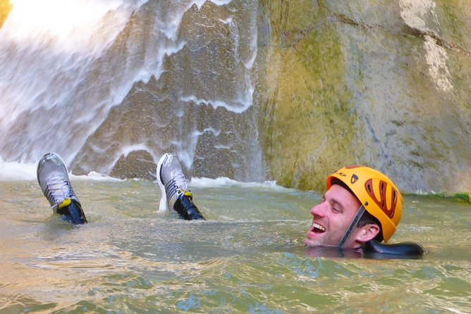 Canyoning Starzlachklamm - Level 2 tour in the Allgäu - Slides, jumps, and rappels through the rock walls