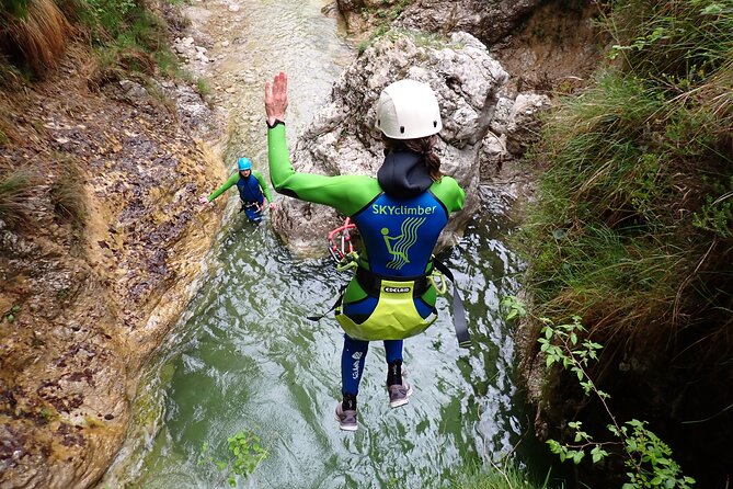 Canyoning "Summerrain" - fullday Canyoning Tour also for beginner - Following the stream through Tremosine