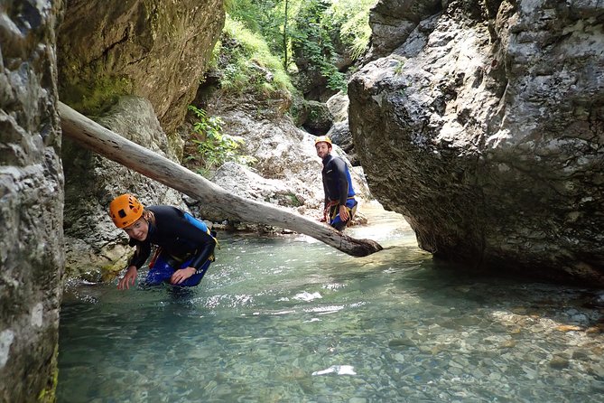 Canyoning Susec with leading local company - since 1989 - How the three-hour timing works