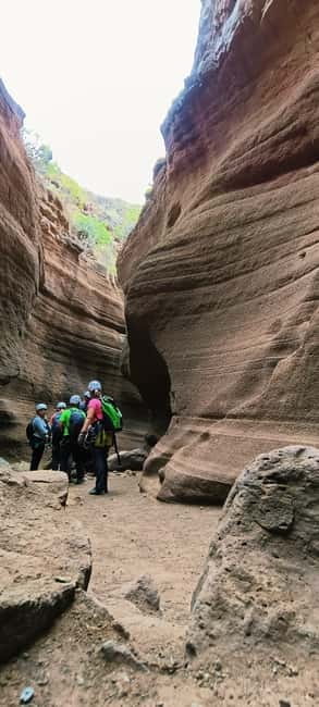 Canyoning Tenerife: Canyoning Los Arcos la Orotava - Entering the ravine near La Orotava