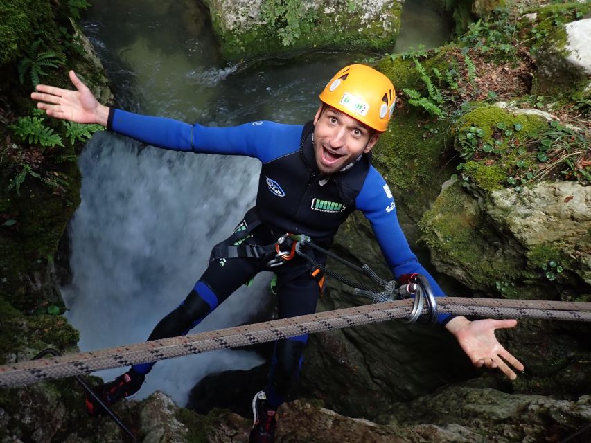 Canyoning Tour in Subiaco - The zip-line into San Benedetto lake