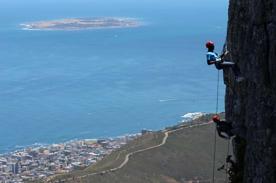 Cape Town: Table Mountain Abseiling Experience - What happens before you leave the cliff