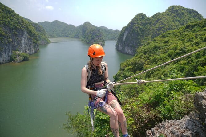 Cat Ba Abseiling Tour - Explore The Biggest Lagoon of Lan Ha Bay - Hang Vem Lagoon, the heart of the day