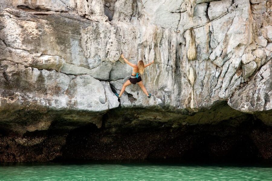 Cat Ba: Advanced Rock Climbing & Cliff Jumping Boat Tour - Key points at a glance