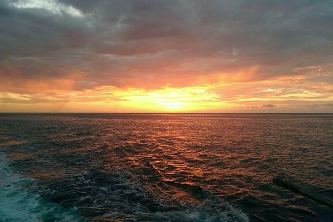 Cliff jumping and Sunsets - Key things to know before you book