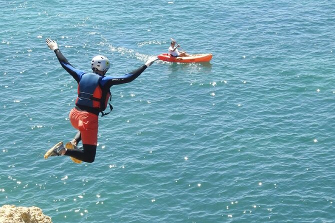 CLIFF JUMPING tour - Coasteering in Albufeira - Why this coasteering trip feels different from a beach day