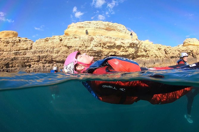 CLIFF JUMPING tour - Coasteering in Albufeira - What the guides do well, and where to stay alert