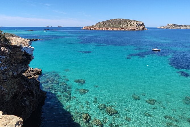 Coasteering Adventure in Ibiza with Guide - Rock walks, climbs, and coastal formations