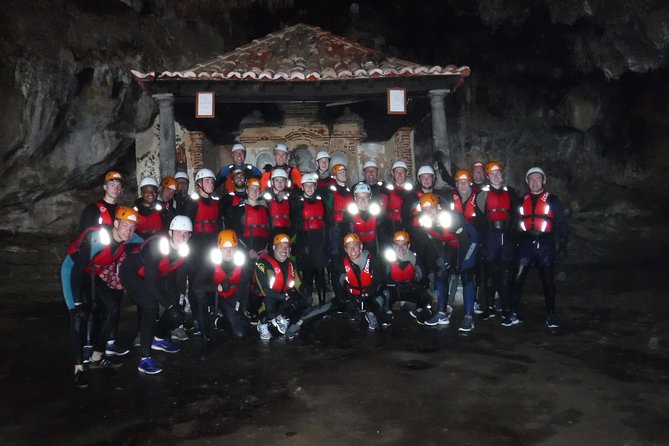 Coasteering at Portinho da Arrábida - Jumps, climbing, rappelling, and the route between them