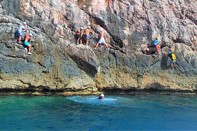 Coasteering Cliff jumping - Climbing, swimming, and snorkeling between the rocks
