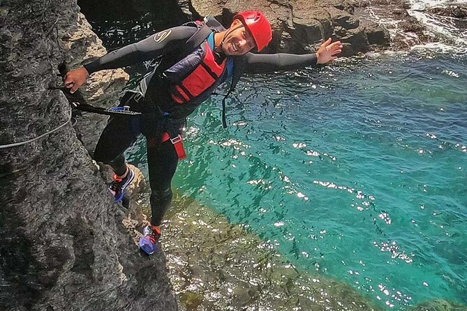 Coasteering experience in Gran Canaria - Snacks, water, and the included photo report