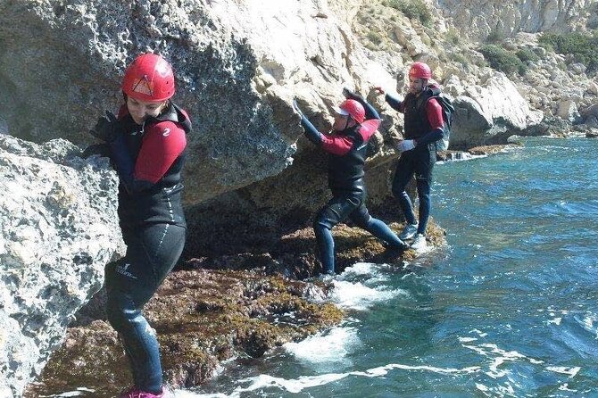 Coasteering in Villajoyosa - Water jumps with room to choose
