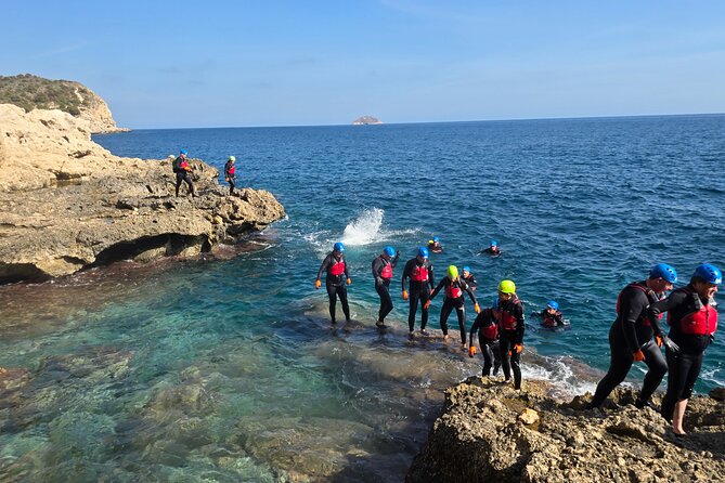 Coasteering in Villajoyosa - Who will enjoy this most