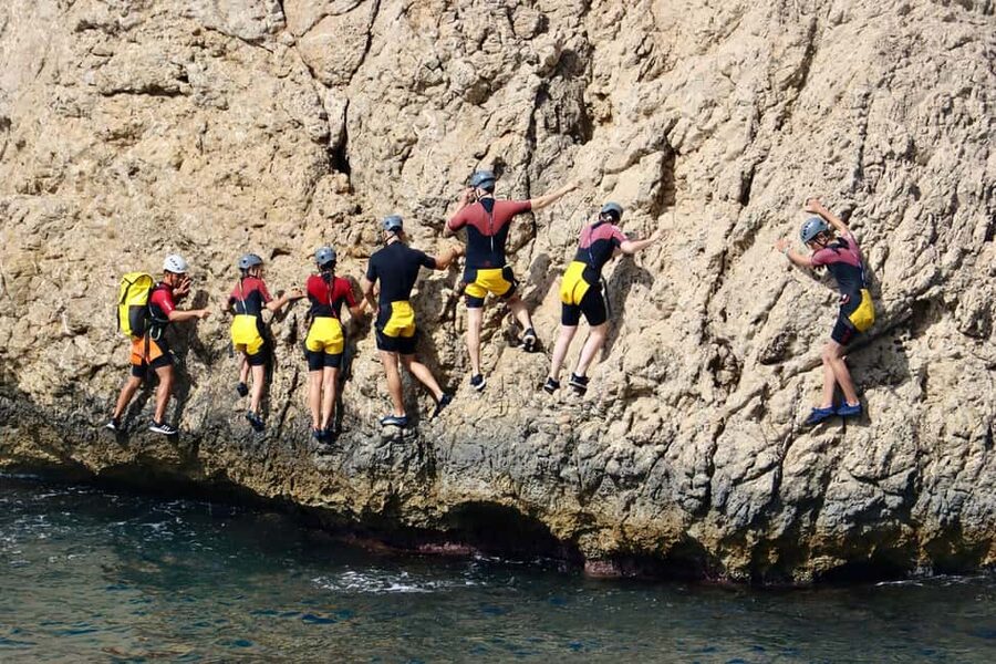 Coasteering South - Four ways to test your nerve in three hours