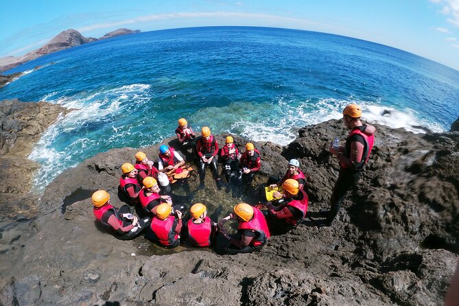 Coasteering Tour - Cliff jumping, swimming, scrambling. - The jump system works for mixed-ability groups