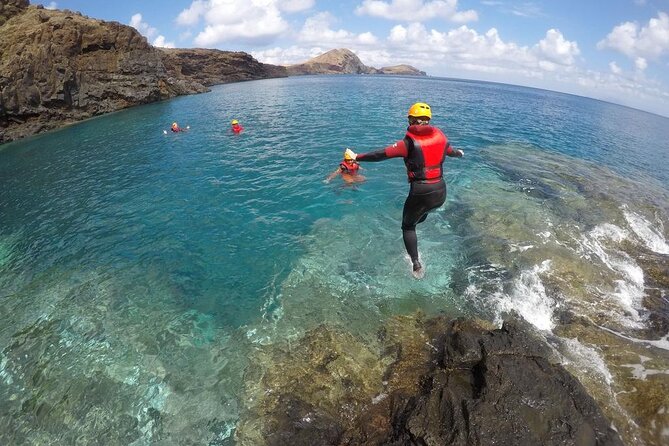 Coasteering Tour - Cliff jumping, swimming, scrambling. - Equipment and guide support make the difference