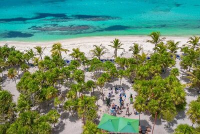 Water Park Adventure, Buffet & Open Bar at KUZÁ Beach