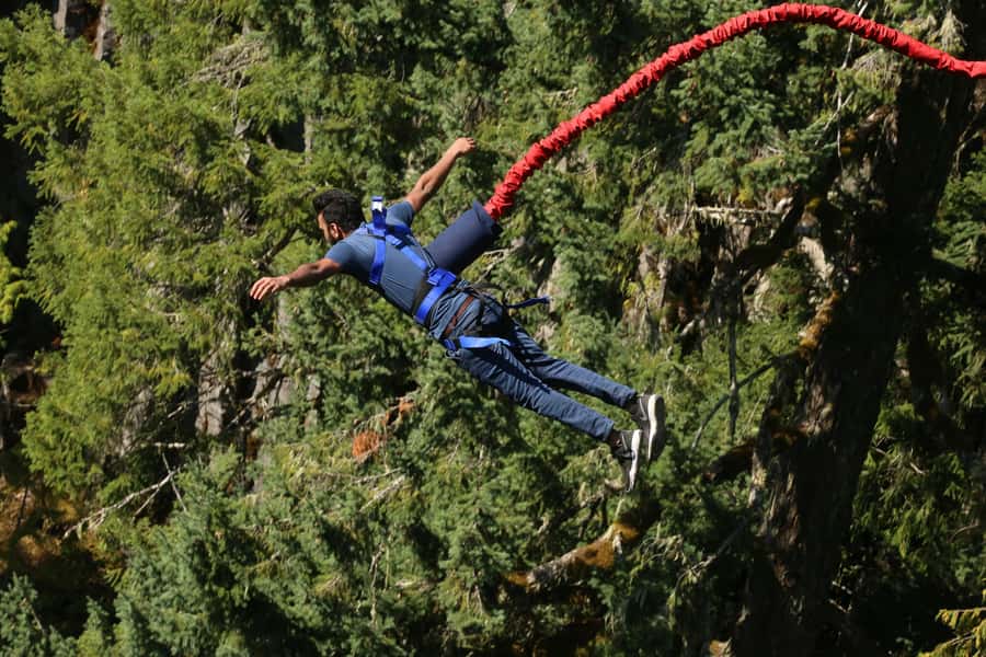 Cusco : Bungee jump Over Peruvian Canyons - Choosing Between the Bungee and Slingshot