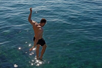 Deep Water Solo and Cliff Jumping Tour in Split