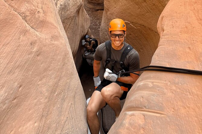 Discover Moab Rappelling on a Private Canyoneering Adventure - What the 5-hour schedule means