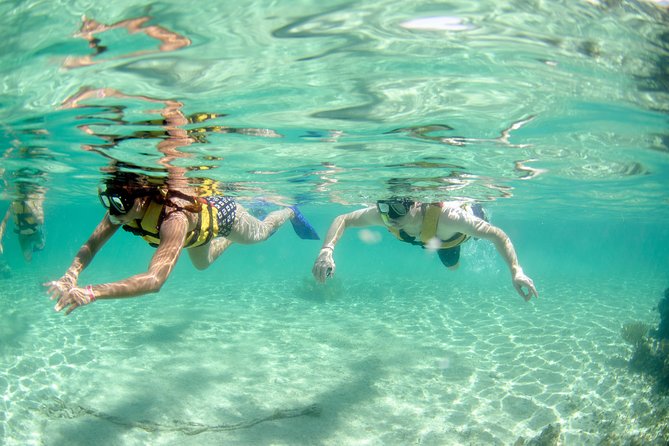 Drive the best speedboat in Cancun and feel the adrenaline. - Pickup limits and planning your day
