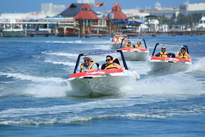 Drive the best speedboat in Cancun and feel the adrenaline. - What happens at the marina before departure