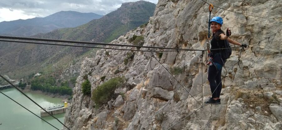 El Chorro: Climb Via Ferrata at Caminito del Rey - Guide quality and group size