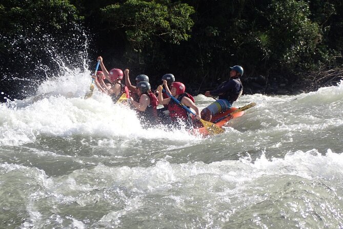 Extreme Rafting in Baños de Agua Santa Level III and IV+ - The Pastaza River is the main event