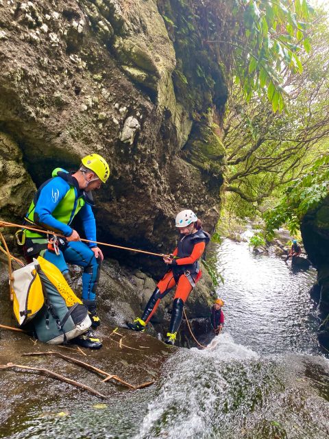 Flores: Canyoning with a Guide and Snack - Ilhéus Inferior - Key points at a glance