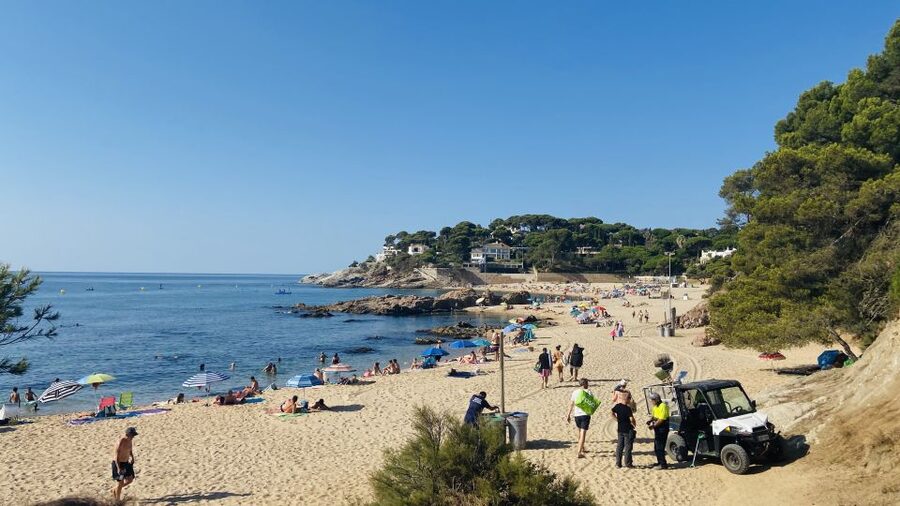 From Barcelona: Costa Brava Trails, Snorkeling & Cliff Jump - Meeting at Bohème before the 75-minute ride