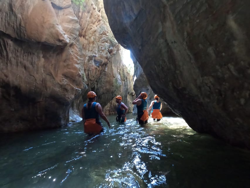 From Estepona: Guadalmina River Guided Canyoning Adventure - Why the Guadalmina River makes a good first canyoning trip
