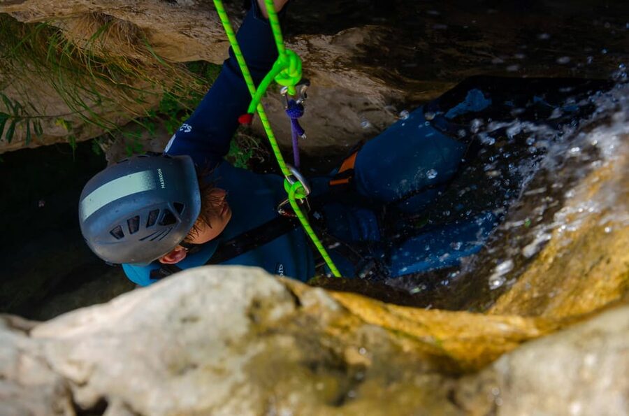 From Granada: Rio Verde Canyoning Tour with Lunch - The 08:30 start and the ride from Centro Comercial Neptuno