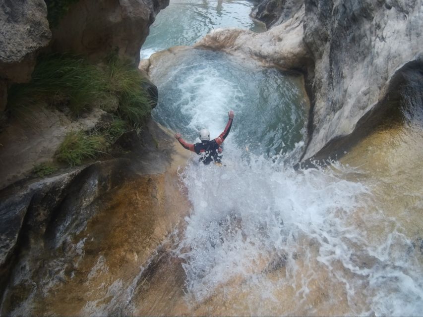 From Granada: Rio Verde Canyoning Tour - The journey from Granada takes longer than the headline duration