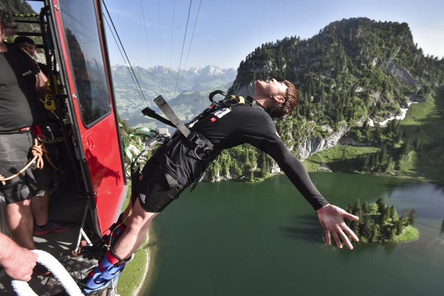 From Interlaken: Stockhorn Bungee Jump - The 440-foot jump over Stockensee