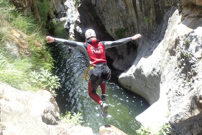 From Marbella: Canyoning Tour in Guadalmina Canyon - Starting at Torre de la Leonera in Benahavís