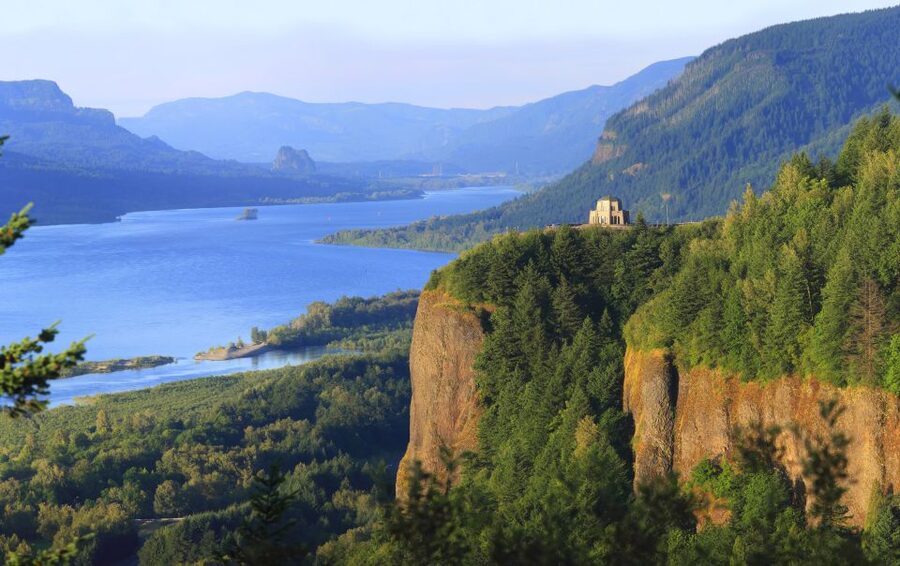 From Portland: 7 Wonders of the Gorge Jetboat Cruise - Multnomah Falls from the water