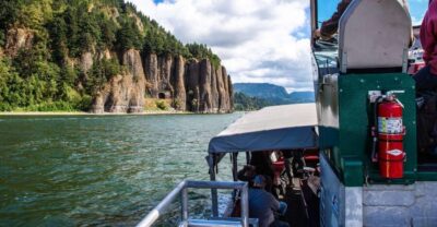 Bigfoot Adventure 3.5-hour Jetboat Cruise