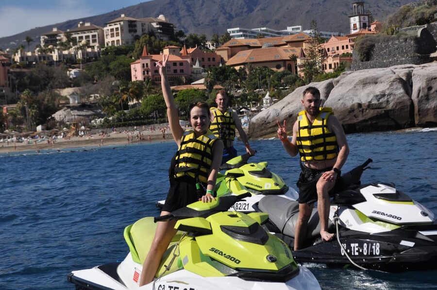 From Puerto Colon : 1 hour adrenaline JetSki tour - Who will get the most from this tour