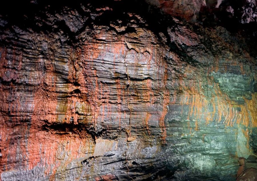 From Reykjavik: Golden Circle and Lava Caving Adventure - The morning run to Raufarhólshellir