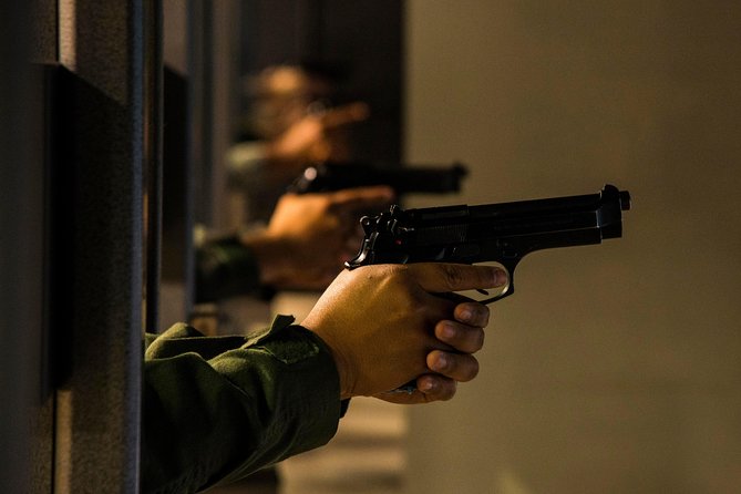 Gdansk: Extreme Shooting Range with Private Transport - The safety briefing comes first