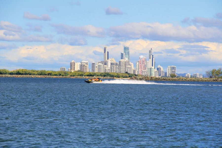 Gold Coast: 1-Hour Extreme Jet Boat Ride - The Broadwater brings the big turns