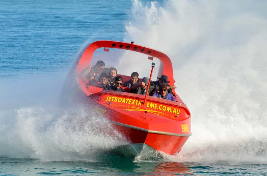 Gold Coast: 55-Minute Extreme Jet Boat Ride - The first run gives you Gold Coast views