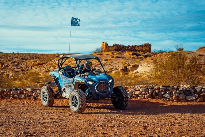 Greater Zion: Extreme Adrenaline UTV Tour in Sand Hollow - Taking control of the UTV