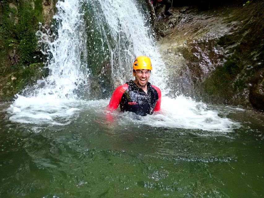 Grenoble: Discover canyoning in the Vercors. - Getting wet without overcomplicating the day