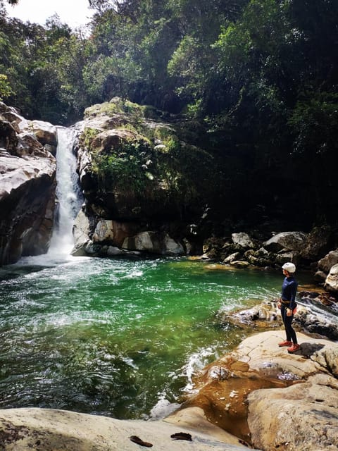 Guatapé Canyoning Adventure: Crystal Waters and Wildlife - Cascada del Indio and the rope sections