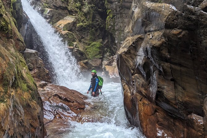 Half Day Canyoning Experience in Revelstoke - Learning the ropes before entering the canyon
