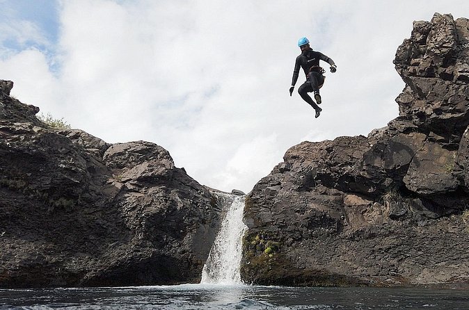 Half-day Canyoning under Vatnajökull - Walking the river canyon and finding the first drops