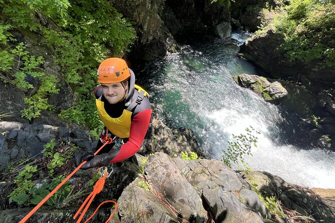 Hidden Canyoning Adventure in Nikko - Jumbo’s role in a small group