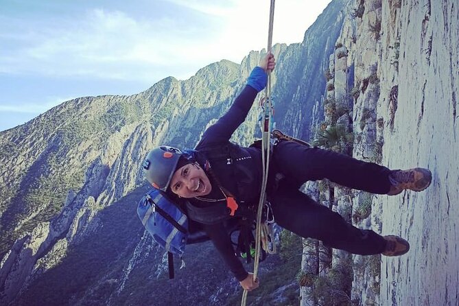 Hiking, Climbing and Rappelling Adventure in Pico Licos - A 4-meter rappel to get comfortable